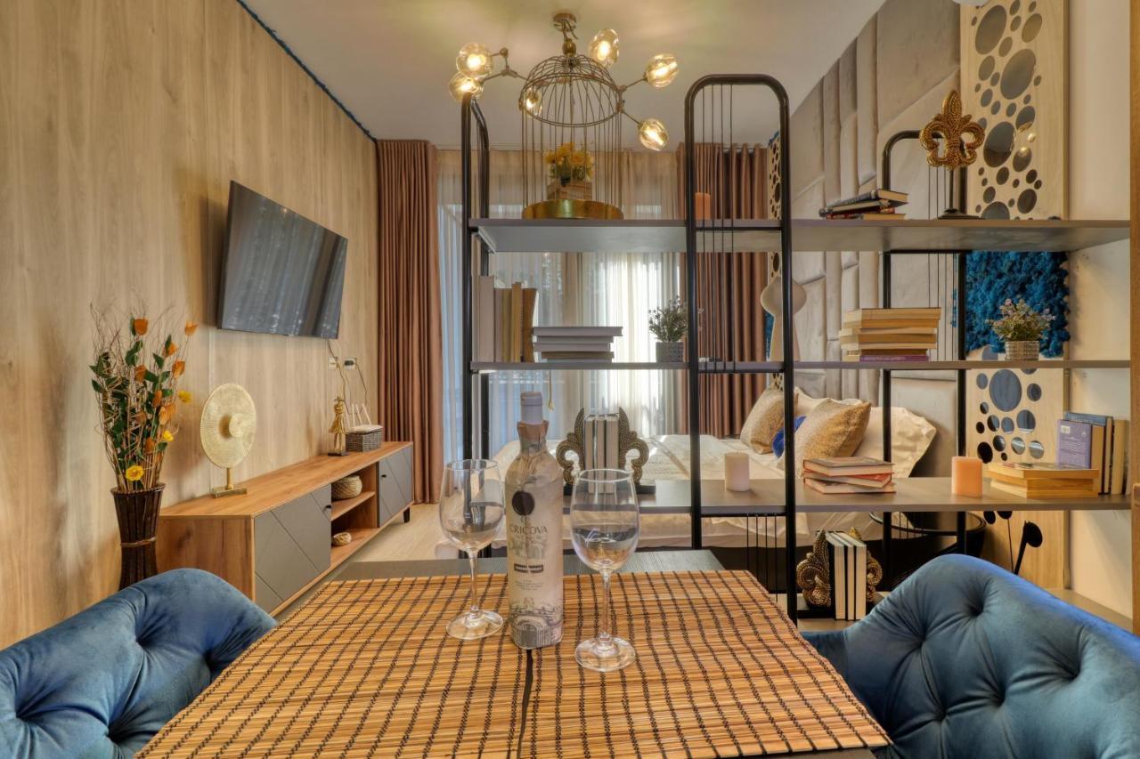 Herastrau Luxury Studios Bucharest Exterior photo